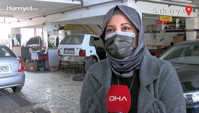 Babaları rahatsızlanınca otomobil tamir servisini 3 kız kardeş işletiyor