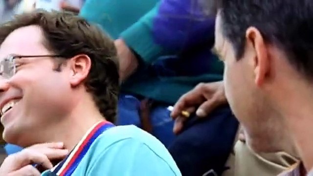 The Matador - Même Les Tueurs Ont Besoin D'Amis Bande-annonce (DE)