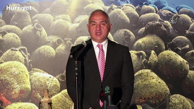 Bakan Ersoy, 'Mavi Miras Sergisi' açılış törenine katıldı