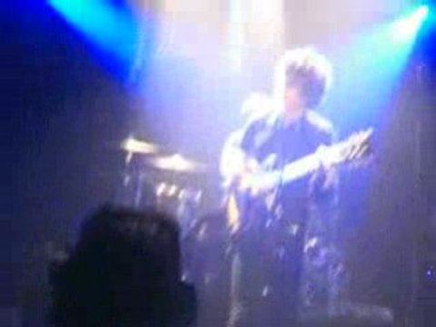 BB Brunes - BB Baise