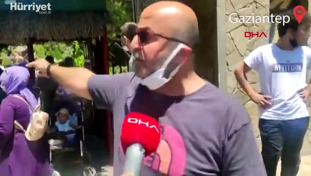 Gaziantep Hayvanat Bahçesi'nde bir aslan, bakıcısını yaralayarak kafesinden kaçtı