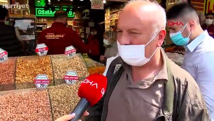 Eminönü'nde 'tam kapanma' alışverişi yoğunluğu