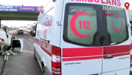 Bakırköy'de takla atan otomobil metrelerce sürüklendi