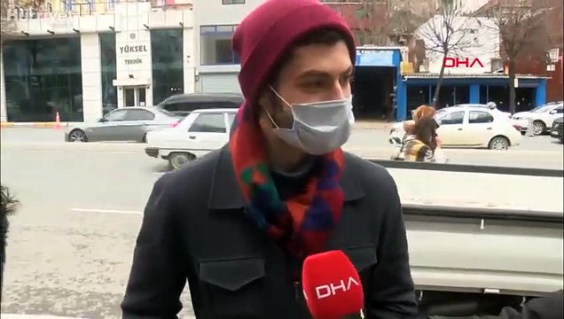 Sergiye girmek için saatlerce kuyrukta beklediler