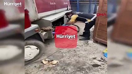 İzmir'de kaçakçılık operasyonlarında 5 gözaltı