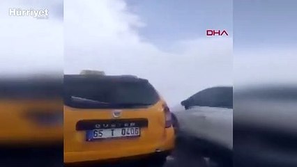 Van-Hakkari yolu trafiğe kapandı