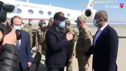 Bakan Akar'dan sınır hattındaki birliklerde denetim