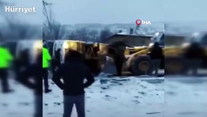Sivas'ta yolcu otobüsü kaza yaptı: Ölü ve yaralılar var