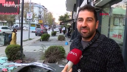 Tuzla'da fren yerine gaza bastı  kaldırımdaki kişi ölümden döndü