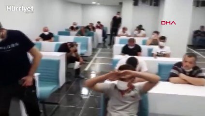 Pazarlama eğitimi verildiği söylenilen binada tombala oynarken yakalandılar