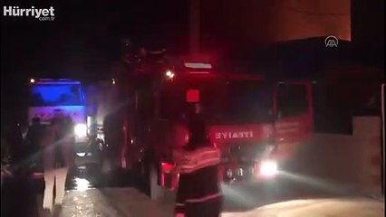 Adana'da mobilya fabrikasında yangın