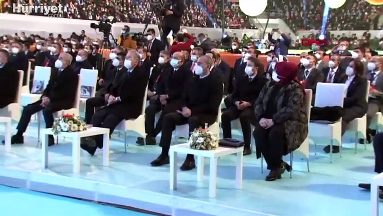 Cumhurbaşkanı Erdoğan'dan partisinin 7. Olağan İl Kongresi'nde açıklamalarda bulundu