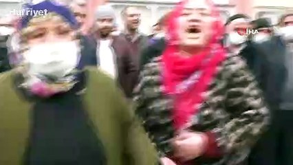 Malatya’da esnaf doların düşüşünü halaylarla kutladı