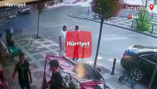 Ümraniye’de feci kaza: Motosiklet sürücüsü metrelerce sürüklendi