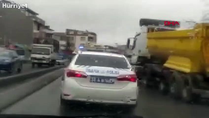 Arnavutköy'de polis ile korsan taksici arasında nefes kesen kovalamaca