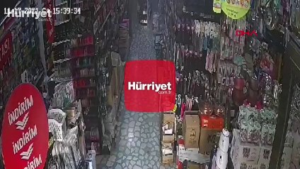 Düzce'deki deprem anı kamerada