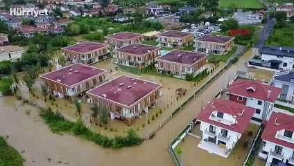 Şile'de yağmur  dereler taştı, mahalle sular altında kaldı