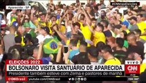 Jornalistas são hostilizados por apoiadores do presidente em Aparecida do Norte (SP)