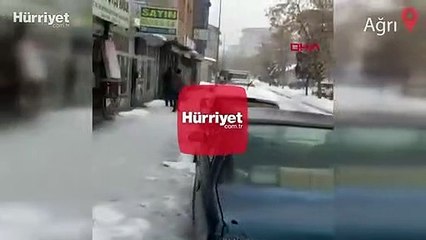 Ağrı'da barışma toplantısında husumetli aileler arasında kavga