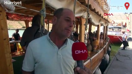 Göl sahasında kalan Hasankeyf'te tekne turları başladı