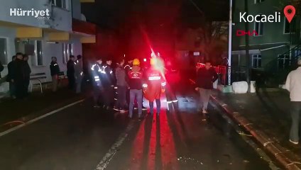 Kocaeli'de fırtınaya dayanamayan minare yan yattı