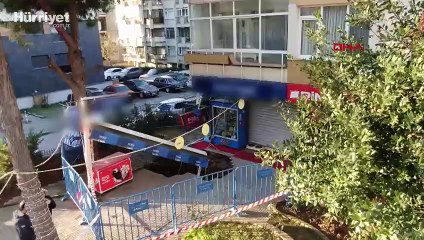 Çökmede çukura düşen iş yeri sahibi telefonla konuşuyordum, dolapla birlikte düştüm