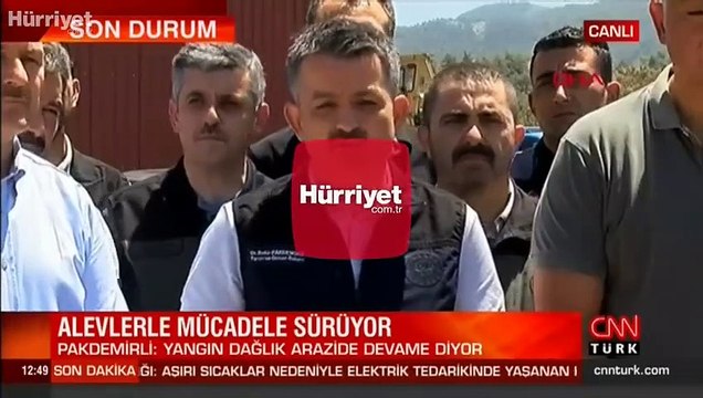 Bakanlar Pakdemirli Milas'ta Yangın Koordinasyon Merkezi'nde basın toplantısı düzenledi