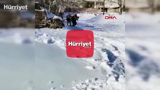 Bakan Koca, hastayı sırtında taşıyan 112 çalışanının videosunu paylaştı