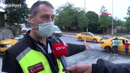 Esenyurt'ta rögarlardan mavi su fışkırdı