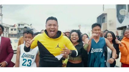 ARIANE feat JOSEPH D'AF - Ndao hiaraka aminay (Clip Officiel 2022) - Télécharger en mp3