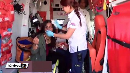 Yaralı polisi gösterici var diye ambulansa almadılar