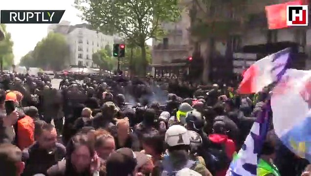 Fransa'da olaylı 1 Mayıs gösterileri