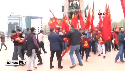 Komünist Partili grup Taksim Meydanı'na koşarak girdi
