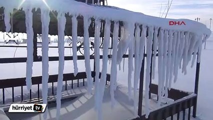 Çaldıran dün gece -41.2 derece ile dondu