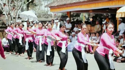 Barong dance at Alasangker Temple