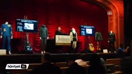 Elvis Presley'in eşyaları açık artırmada satıldı