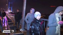 Boğaziçi Köprüsü'nde yeni yıl kutlamasına polis engeli