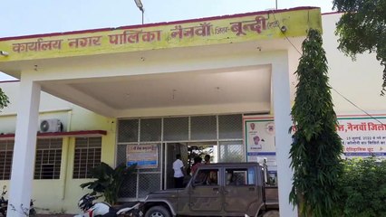 Video : वेतन के लिए मिल रहे 16 लाख, चुकाने पड़ रहे 45 लाख रुपए