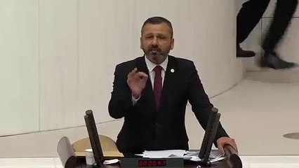 CHP'li vekil, TBMM kürsüsünde telefon kırdı