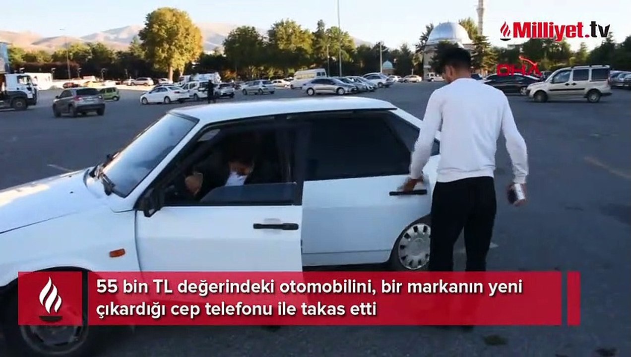 55 bin TL değerindeki otomobilini, cep telefonu ile takas etti