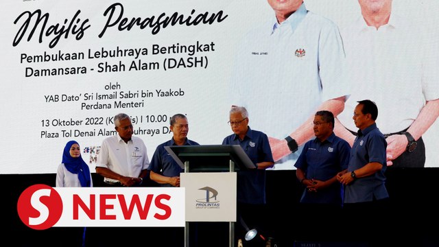 Toll fare cut for six expressways in Klang Valley, says PM