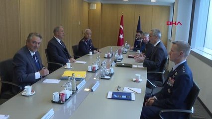 Bakan Akar, NATO Genel Sekreteri Stoltenberg ile görüştü