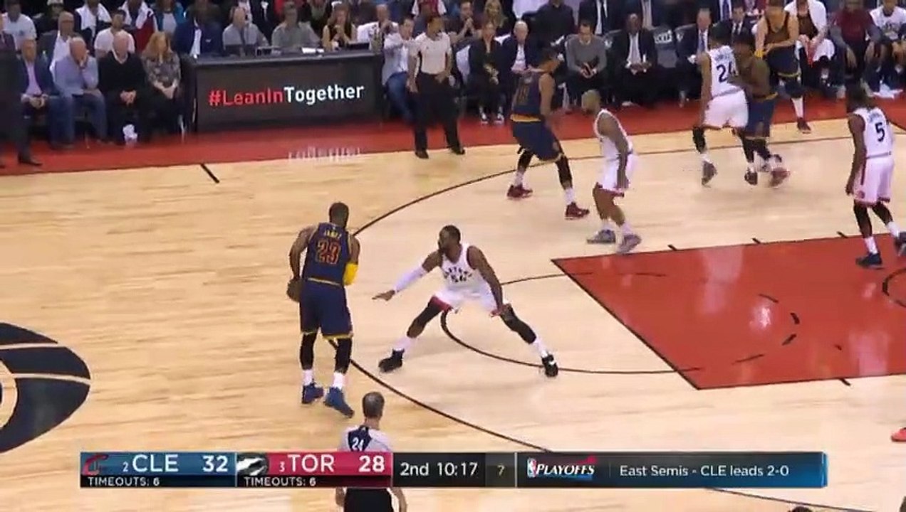 Geceye LeBron'dan bir imza!
