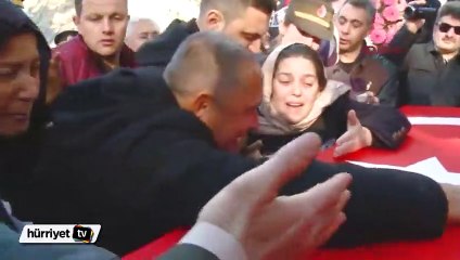 5 bin Aydınlı, Sur’da şehit düşen asker eniştesini uğurladı