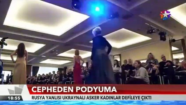 Kadın askerler podyuma çıktı