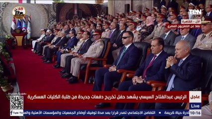 طلبة الكليات الحربية يشكلون نموذج بشري لـ الأوكتاجون بالعاصمة الإدارية الجديدة