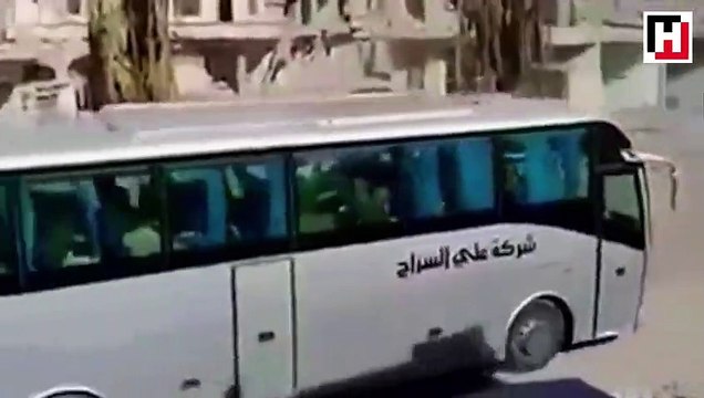 Rakka'yı konvoyla terk eden DEAŞ militanları