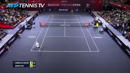 Florence - Carballes Baena fait chuter Berrettini devant son public