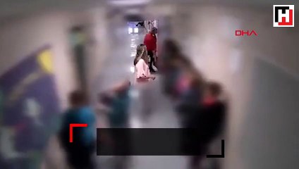 ABD'li öğretmen, otizimli çocuğu yerlerde sürükledi...