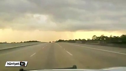 Yıldırım düşme anı